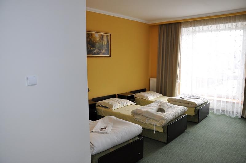 Żywiec Stary Dwor Bed & Breakfast エクステリア 写真